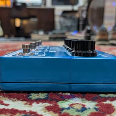 TC Electronic Flashback X4 Delay & Looper 2011 - 2019 - Blue image 2