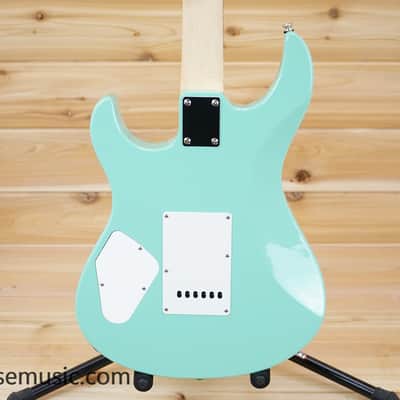 Yamaha PAC112V-SB Pacifica HSS with Rosewood Fretboard - Sonic Blue image 2