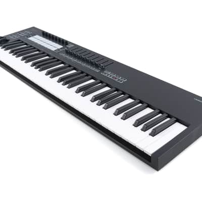 Novation Launchkey 61 Mk3 MIDI Controller [USED] image 4