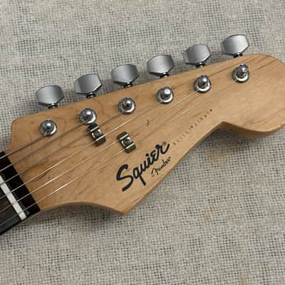 2007 Squier Stratocaster Bullet Strat Brown Sunburst Tremolo Rosewood Fretboard image 3