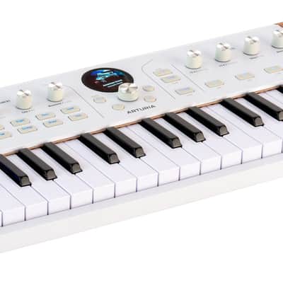 Arturia ASTROLAB 37 Key Stage Keyboard w/MIDI/USB/Bluetooth/Wifi+Headphones image 8