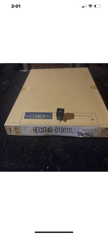 NOS Hosiden HEC0740-010010 Audio Roland / Boss part code 13449728 Connector Power Plug Jack 2.95mm image 1
