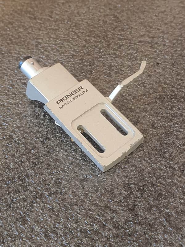 Pioneer PL-630 Magnesium ORIGINAL Headshell image 1