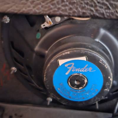 Fender Deluxe Reverb "Drip Edge" 2-Channel 22-Watt 1x12" Guitar Combo 1968 - 1969 - Silverface image 2