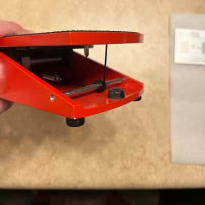 Ernie Ball VPJR Tuner 2020 - 2021 Red image 8