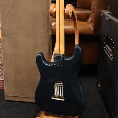 Fender 1987 American Standard Stratocaster Metalic Blue image 5