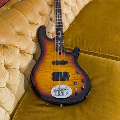 Lakland Skyline Series 44-02 Deluxe 2024 - Three Tone Sunburst image 8