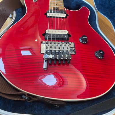 PEAVEY Wolfgang USA Edward Van Halen Signature Model 1998 - Trans Red image 4