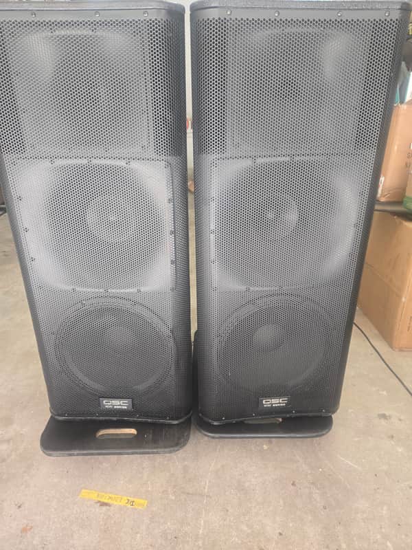 Pair of QSC KW153 3-Way 1000-Watt 15" Active Loudspeaker 2010s - Black image 1