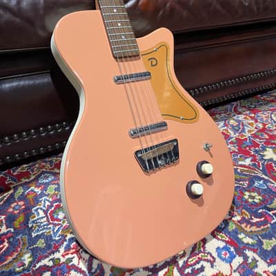Danelectro '56 U-2 Reissue 1998 - 2004 - Coral image 3
