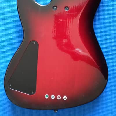 HAMER USA 1996 Cruise "J" Style Fretless Cherry/Black Burst Bass image 3