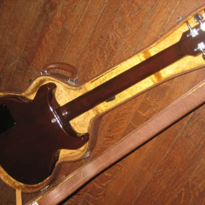Univox Limited Edition, 2 pickup model in OHSC, Les Paul Jr style