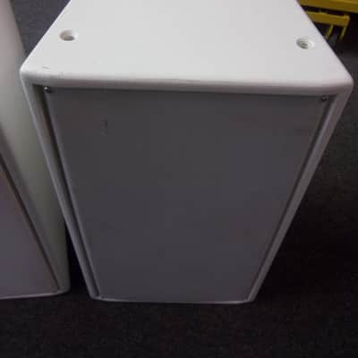 Community Solutions SLS 920 3 Way Professional Grade Loudspeakers White Set of 3 image 5