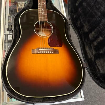 Immagine Gibson J-45 Standard 2025, Vintage Sunburst with Case - Pre Owned - 2