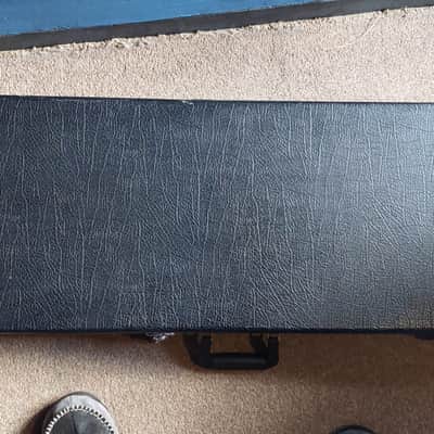 Schecter Diamond PT Fastback 2 With Hardcase image 5