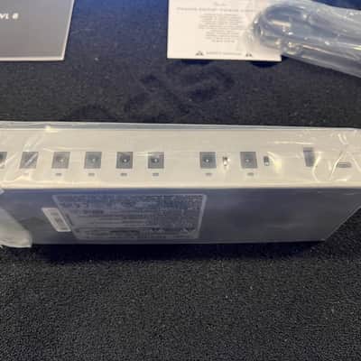 Fender Engine Room Level 8 Guitar Pedal Power Supply Package image 7