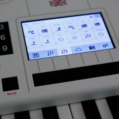 Modal Electronics 001 Hybrid Digital / Analog 2-Voice Synthesizer 2010s - White image 20