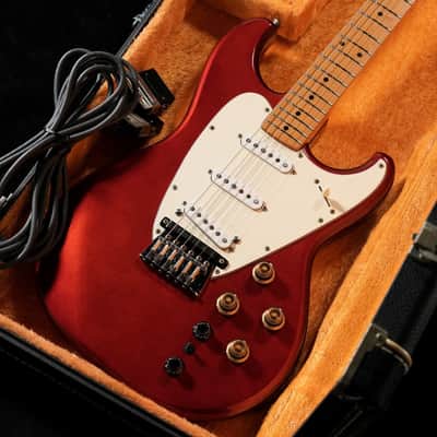 Roland G-505 with GR-300 Analog Guitar Synthesizer Set [H820815] (01/06)