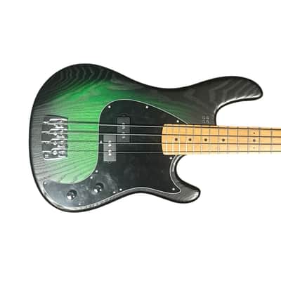 Sandberg Cal. Vs (Lionel) Short Scale, Greenburst / Roasted Maple *ON ORDER, ETA NOV. 2026 image 1