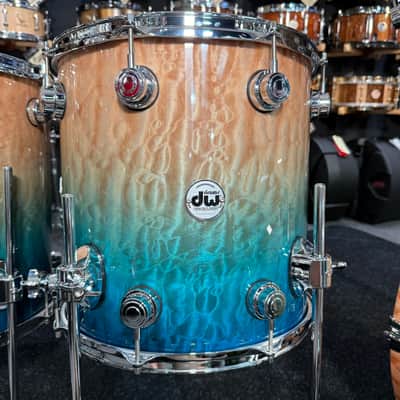 ~WOW!~ DW Collector's Series 333 Pure Maple 5-Piece 10/12/14/16/22 Drum Kit Set in Malibu Fade over Exotic Super Quilted Maple w/ Chrome Hardware image 15