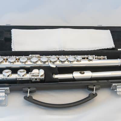 Yamaha YFL-281 Standard Inline G C-Foot Flute | Reverb