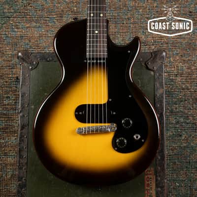 1959 Gibson Melody Maker, Single cut, 3/4 scale, all original w/ case image 5