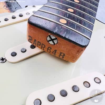 Fender Stratocaster 1964 3-tone Sunburst image 13