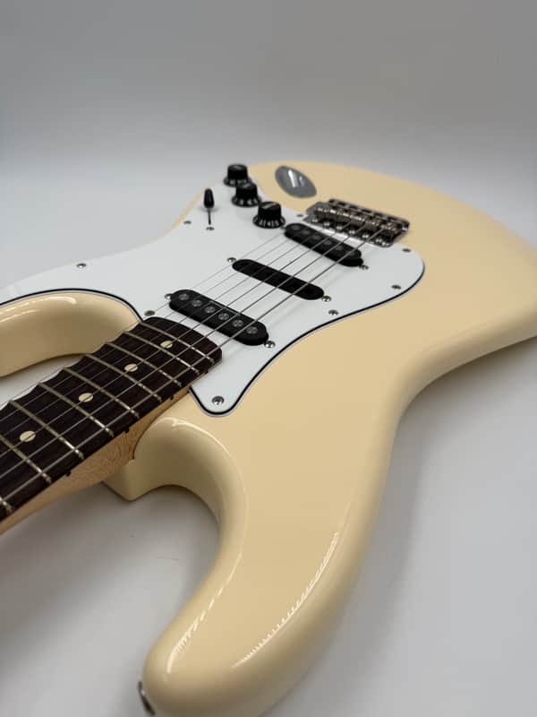 Fender Ritchie Blackmore Artist Series Signature Stratocaster - Olympic White