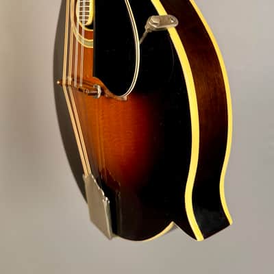 Gibson A-5 Lump Scroll Mandolin 1968 - Sunburst image 8