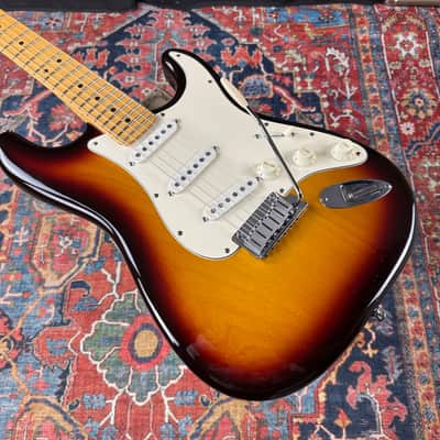 Fender USA Stratocaster 3 Tone Sunburst w/TBX - 1987 image 6