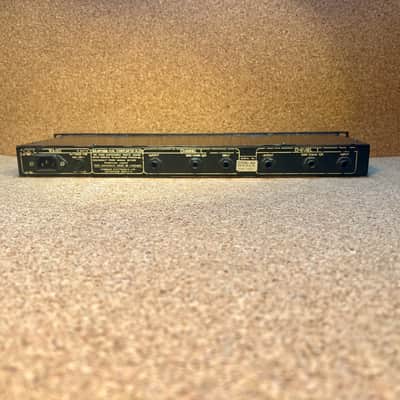 Drawmer DL221 Dual Compressor Limiter 1990s – Serviced – Warranty image 2
