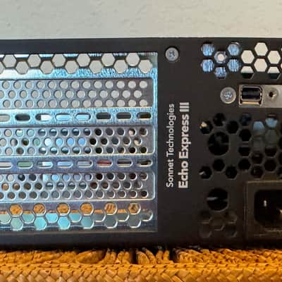 Sonnet Echo Express III-R Thunderbolt 2 - HDX Certified PCie 2.0 Cards Edition Expansion System Module-WORKS GREAT! image 2