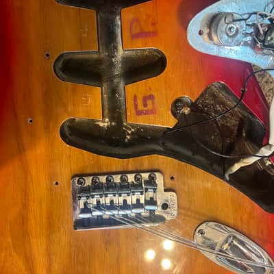Vintage 1979 Fender Stratocaster with Maple Fretboard Sienna Sunburst image 19