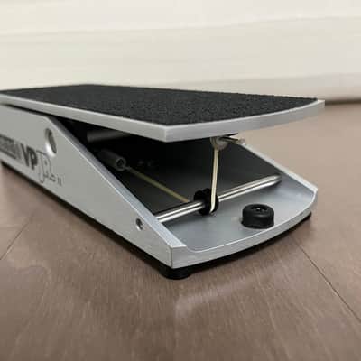 Ernie Ball P0-6180 VP JR. 250K Passive Volume Pedal 2010s - Silver image 3