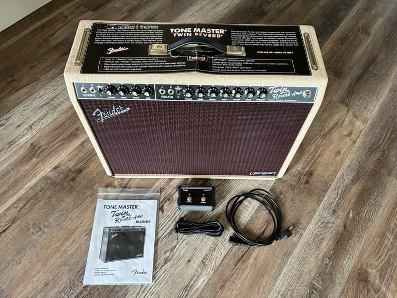 Fender Twin Reverb, Tone Master, 2-Channel, 85-Watt, Celesition,..Like New! image 1