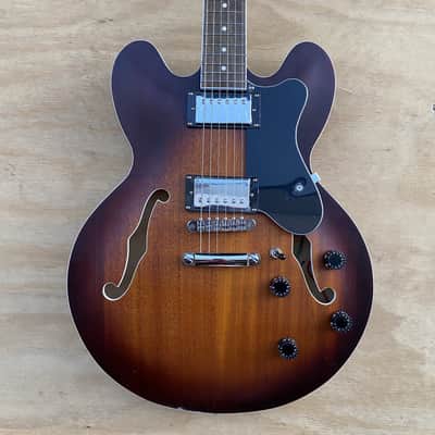 EART E-335 6 String Semi-Hollow-Body Electric Guitar, Stainless Steel Frets, Sunburst, Full,Playing Jazz image 1