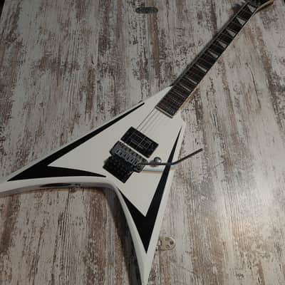 ESP LTD Alexi-200 Scythe Alexi Laiho Signature Sawtooth Upgraded Seymour Duncan Dimebucker Gotoh Tuners image 2