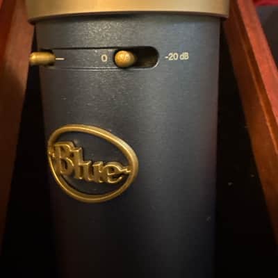 Blue Bluebird SL Large Diaphragm Cardioid Condenser Microphone 2010s - Blue image 2