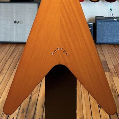 Epiphone 1958 Korina Flying V (White Pickguard) - Aged Natural image 4