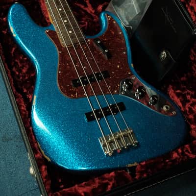 Fender 1964 Jazz Bass Relic - 2018 Blue Spkl image 2