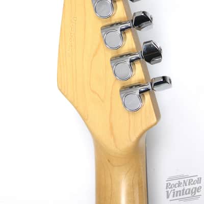 Godin Triumph Blue Sparkle image 4