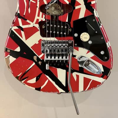 EVH Striped Series Frankie (2020) MINT CONDITION - Red, White, Black Stripes Relic image 4