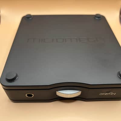 Micromega MyZIC Headphone Amp (Black) - Great Quality. Well reviewed image 3