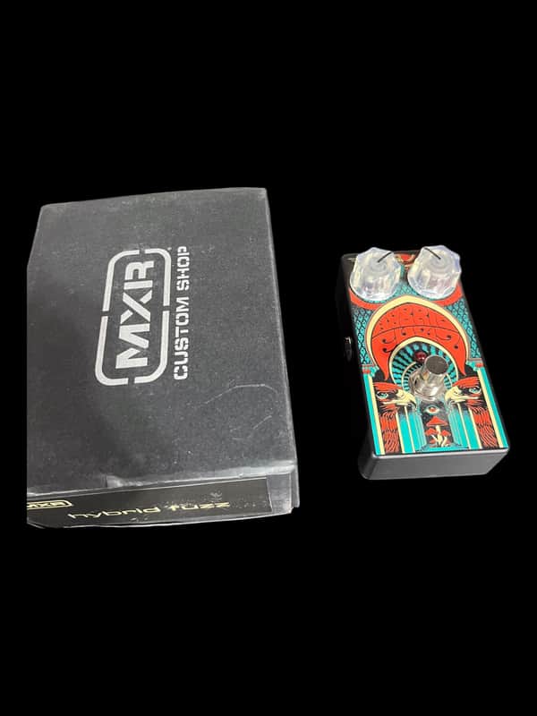 MXR CSP041 Hybrid Fuzz 2023 - Present - Black / Teal Graphic X8797 image 1