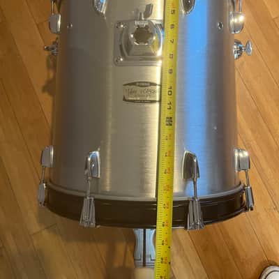 Yamaha Manu Katche Junior Kick 2000,s - Silver image 1