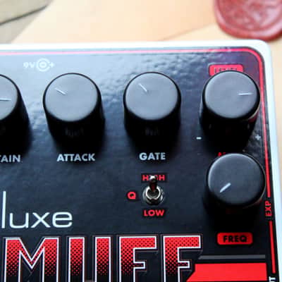 Electro-Harmonix "Deluxe Big Muff Pi Distortion / Sustainer" image 2
