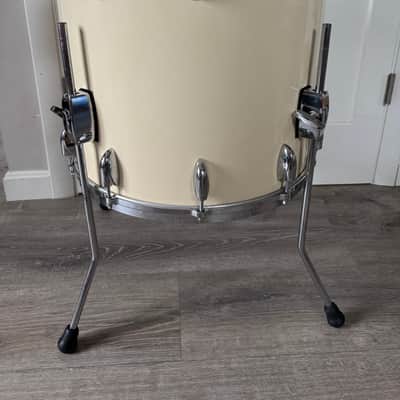 Gretsch Vintage Early 1980s 16x18 (18 Diameter) Floor Tom Jasper Shell White Nitron 100% Original Except Heads image 6
