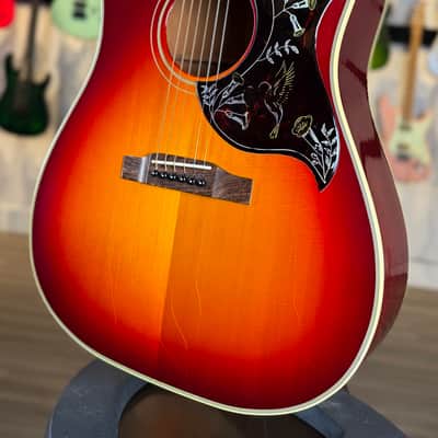 Gibson USA Hummingbird - Cherry Sunburst image 6