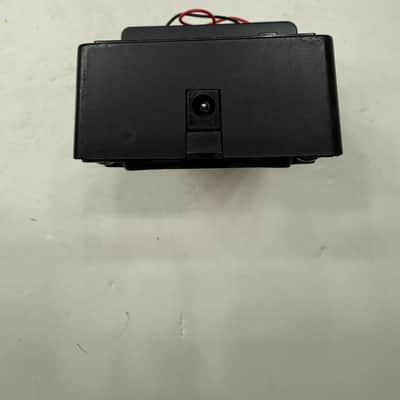 Arion HU-8500 Stage Tuner Vintage Guitar Effect Pedal *Missing Battery Cover* image 6