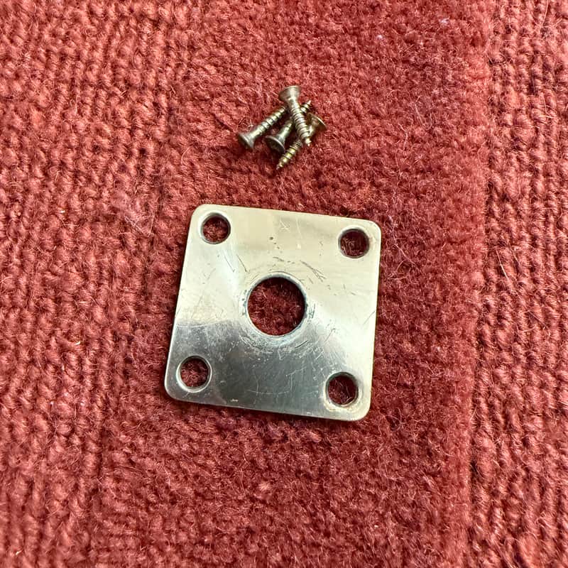 Mighty Mite Brass Jack Plate 1970a image 1